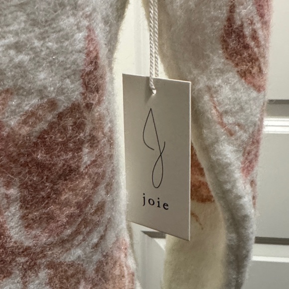 New Joie Women's Cardigan in Cream and Pink Floral - Picture 2 of 11